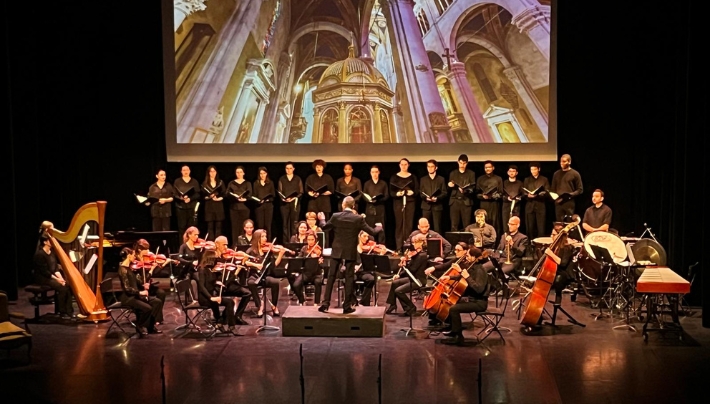 NOTRE-DAME DE PARIS, DIX SIÈCLES D'HISTOIRE EN MUSIQUE