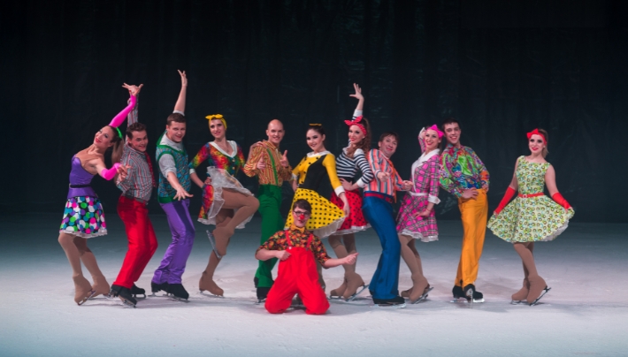 TRIUMPH - LE CIRQUE SUR GLACE